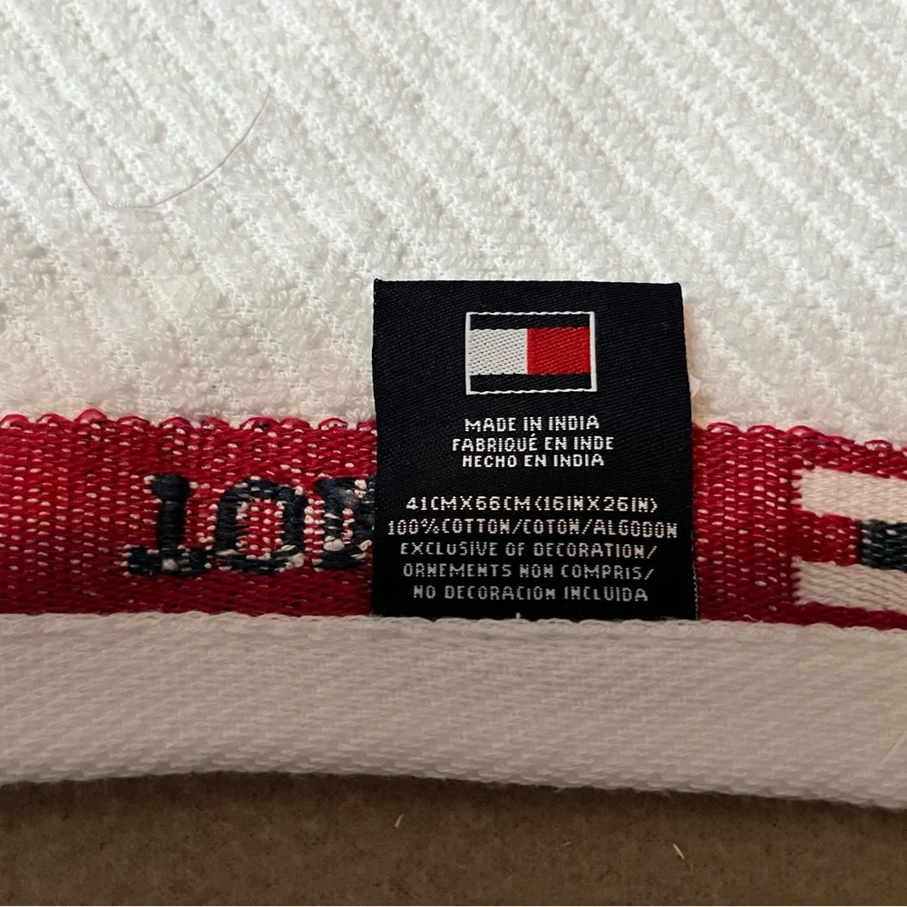 Vintage Tommy Hilfiger Hand Towel Spell Out White - Picture 4 of 5